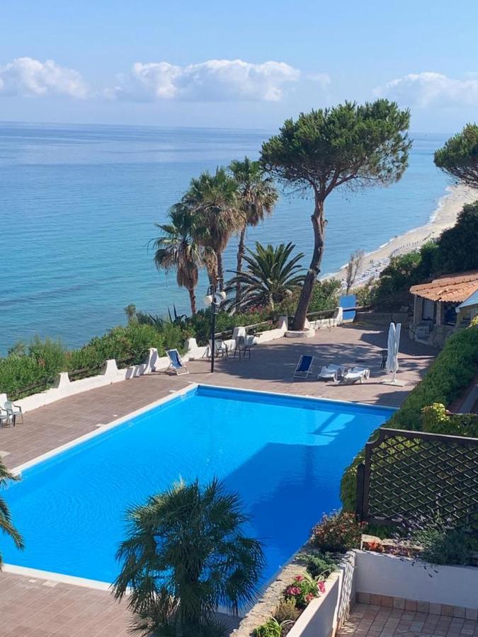 Boutique Apartment With Beach Within Walking Distance, Near Tropea Паргелия Екстериор снимка