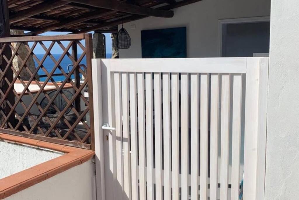Boutique Apartment With Beach Within Walking Distance, Near Tropea Паргелия Екстериор снимка