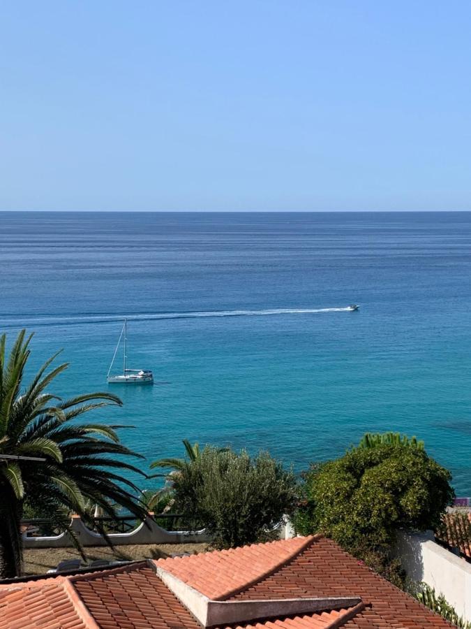 Boutique Apartment With Beach Within Walking Distance, Near Tropea Паргелия Екстериор снимка